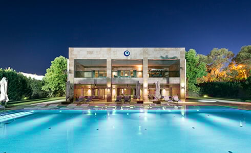 Regnumcarya King Villa General View 01 Card