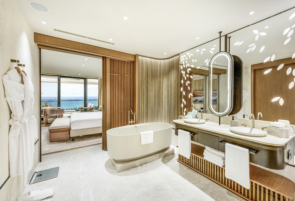 EDIT Regnum The Crown Crown Signature Suite 2Nd Bedroom 03.Jpg