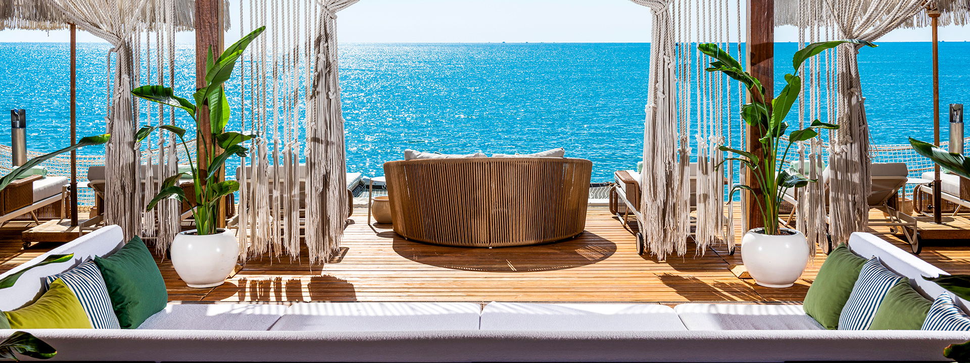 Regnumcarya Crown Pavillion 02 Banner