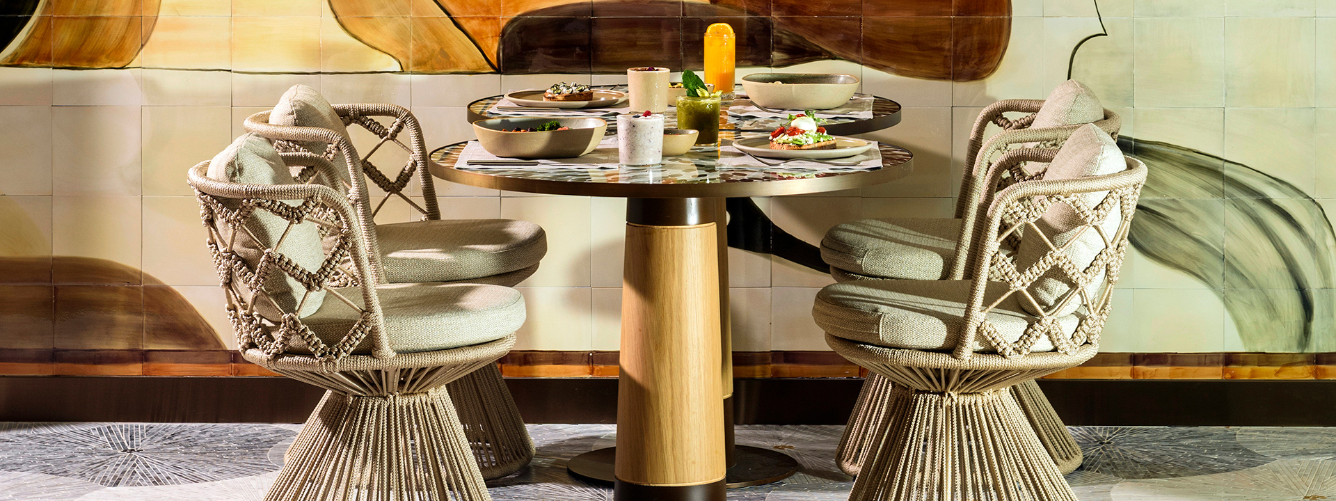 REGNUM THE CROWN LOTUS 03 Banner