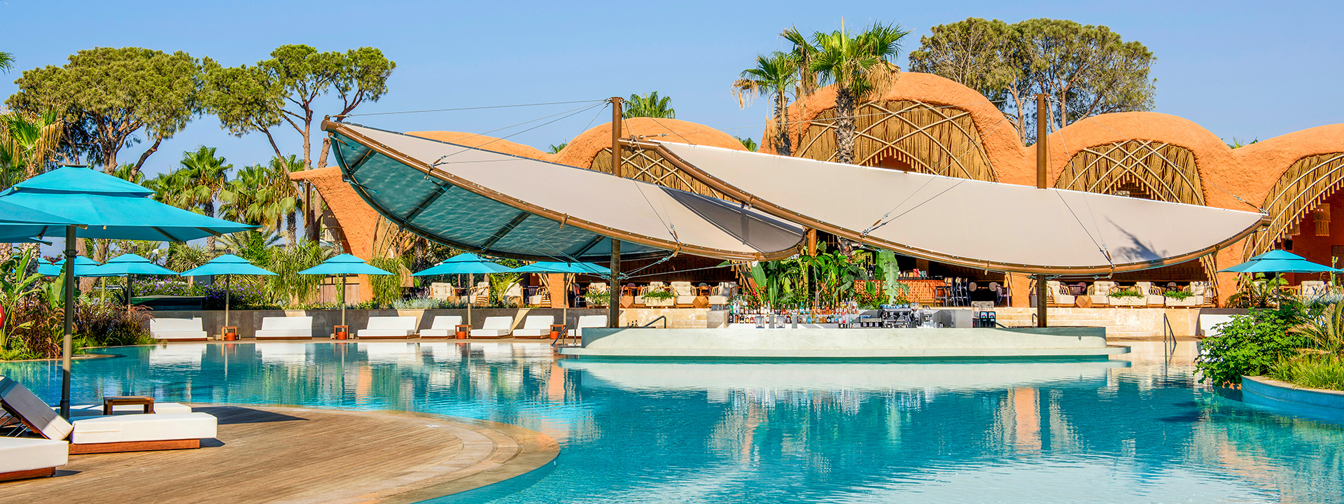 REGNUM THE CROWN BLUE POOL BAR 1 Banner